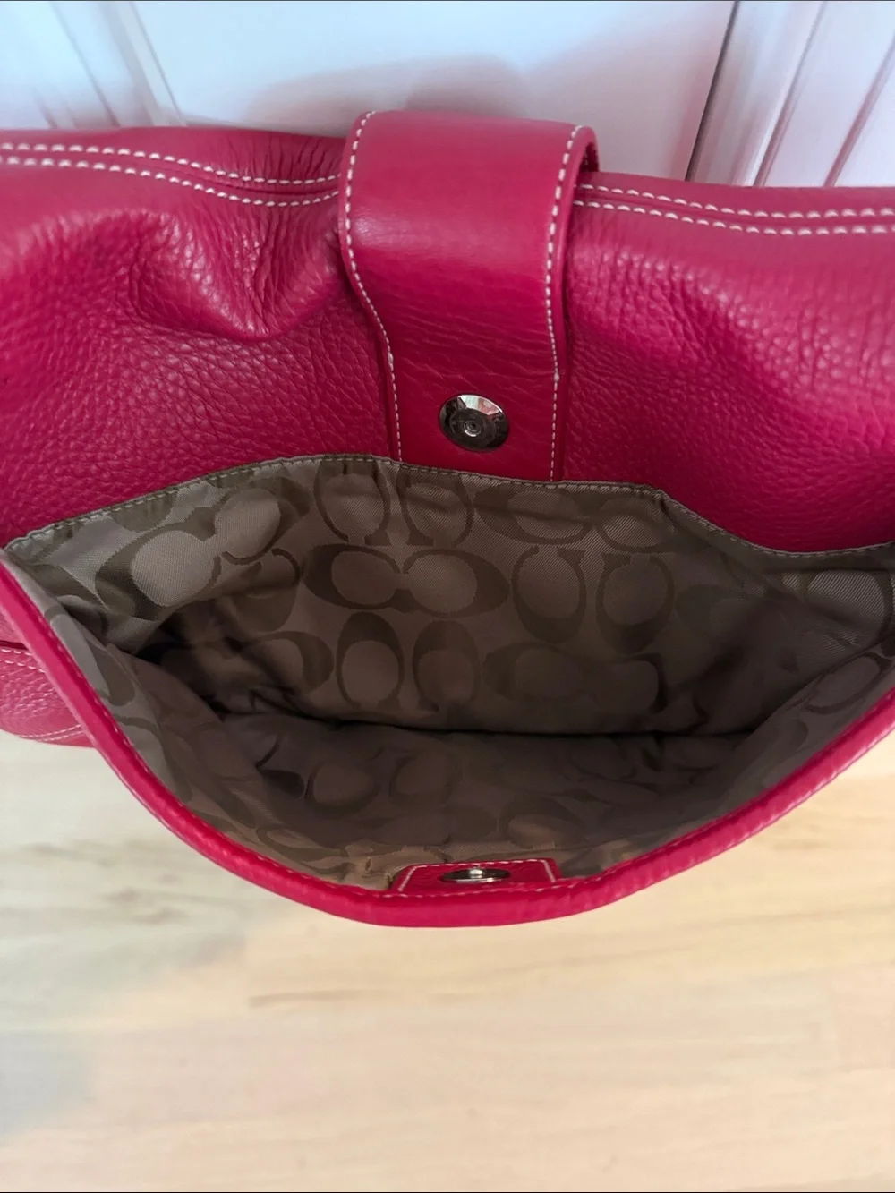 Coach Pebbled Leather Shoulder Bag in Fuchsia - Picture 3 of 4